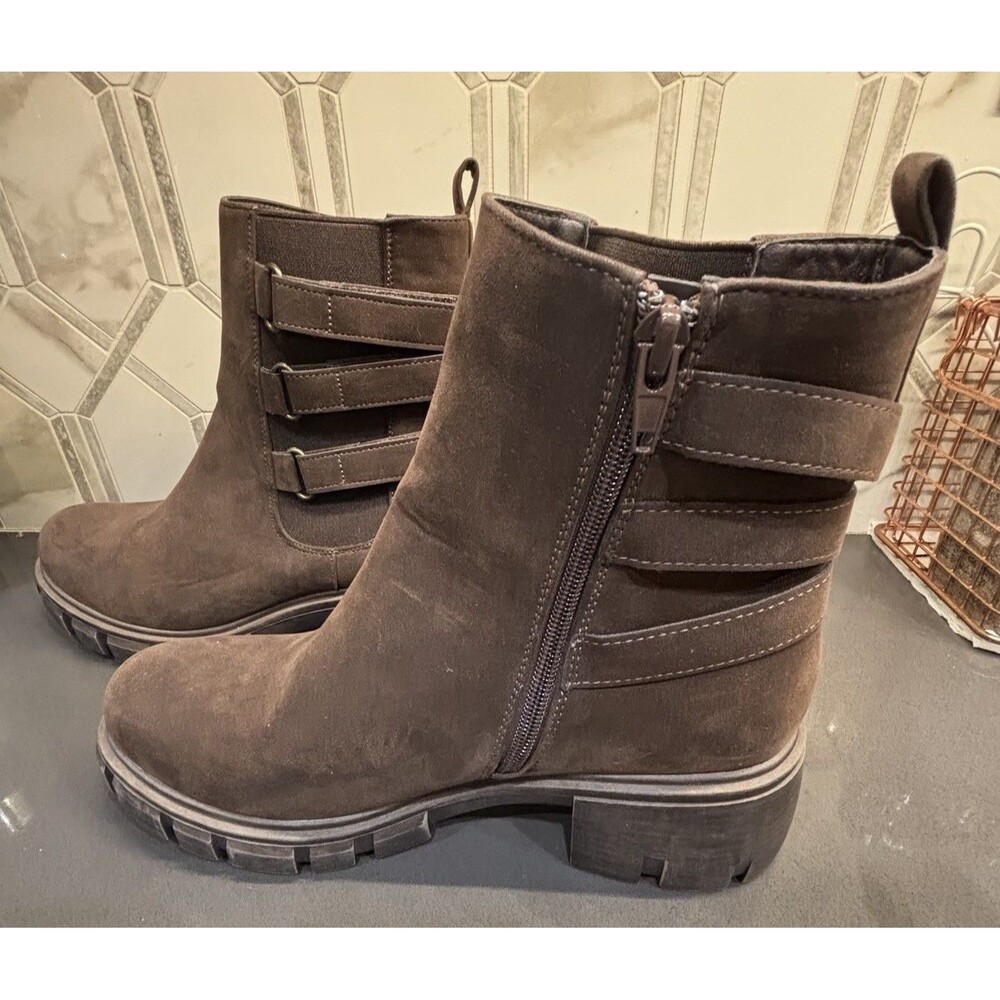 NWOB Pierre Dumas Camden Lug Ankle Boots Ladies Size 9M Brown From Buckle